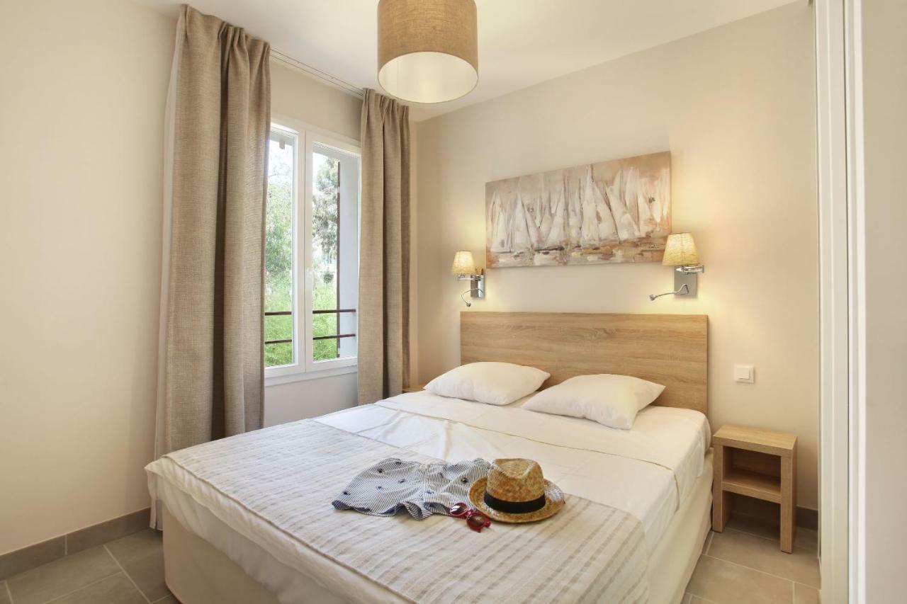 קבלייר-סור-מר Residence Prestige Odalys Les Canissons מראה חיצוני תמונה
