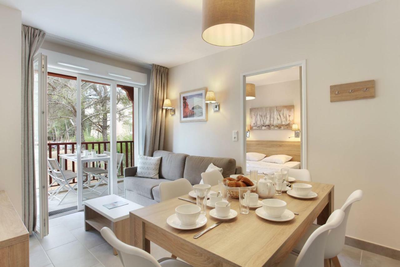 קבלייר-סור-מר Residence Prestige Odalys Les Canissons מראה חיצוני תמונה